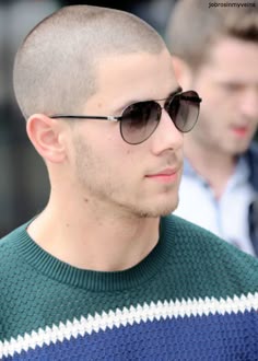 cool shaved head Cool shaved head